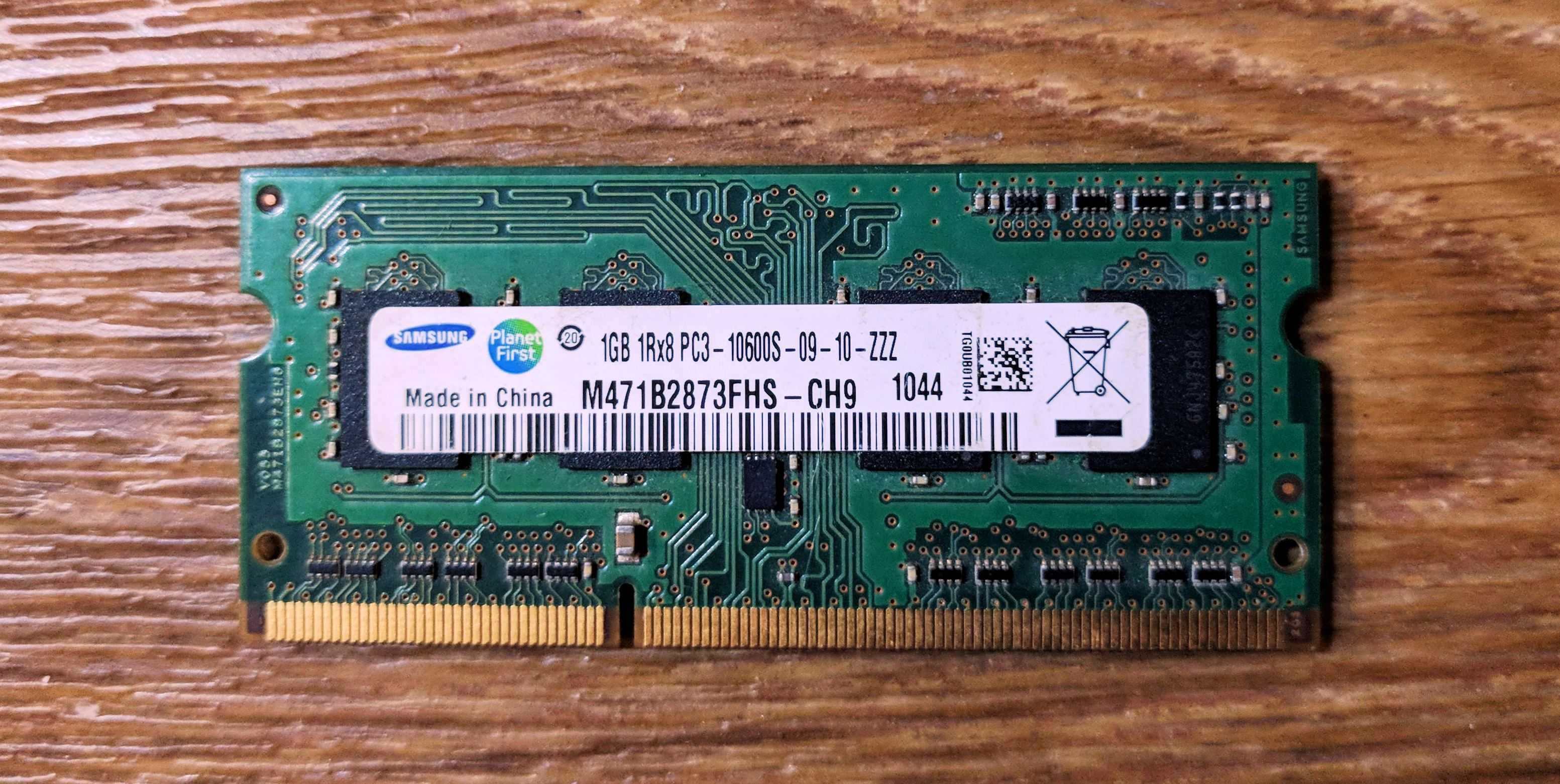 Модуль памяти SO-DIMM DDR3 1Gb