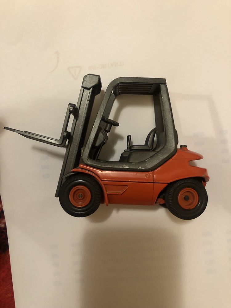Gama Linde Grabelstapler wózek widłowy model odlewu nr 2418
