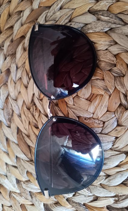 River Island damskie okulary przeciwsłoneczne w bardzo dobrym stanie