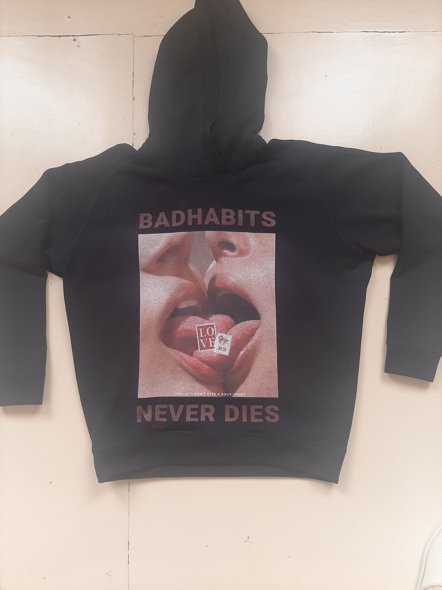 Продам женское худи BADHABITS