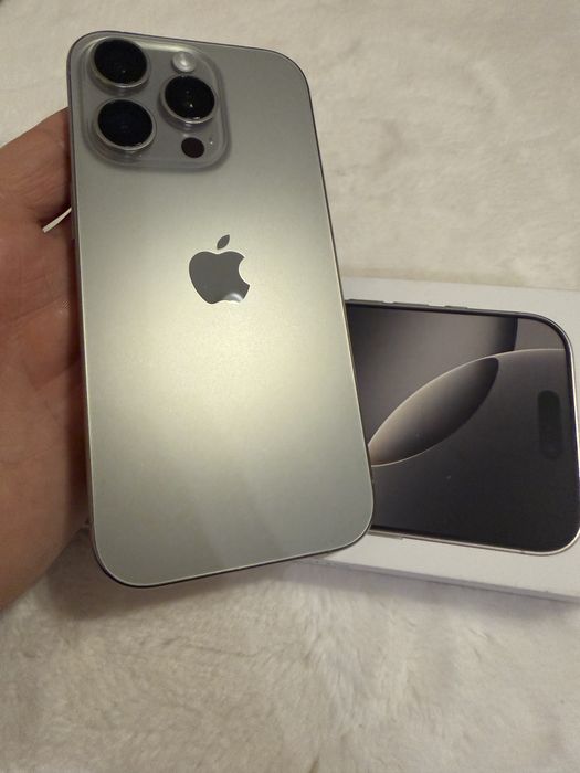 iPhone 16 PRO 256 gb