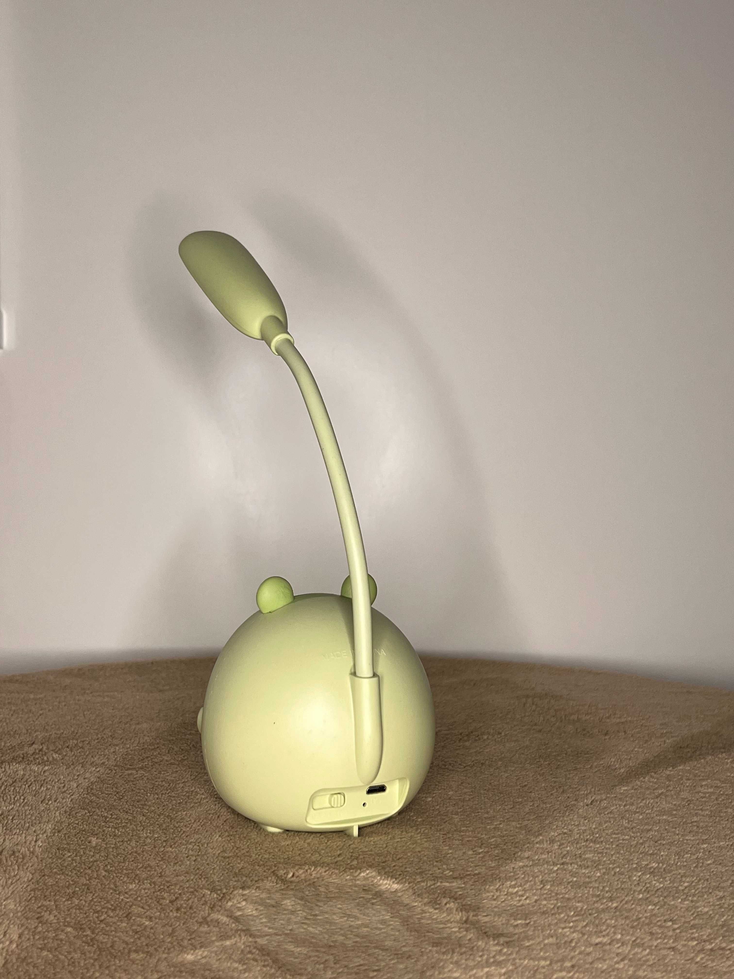Настільна лампа-нічник дитяча