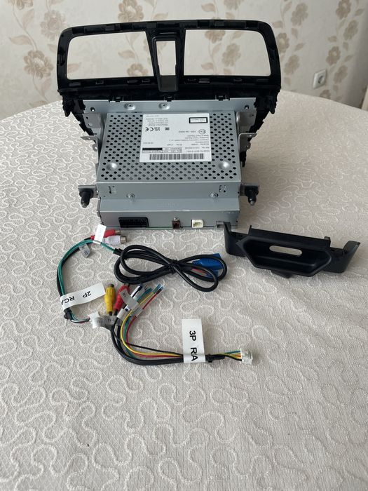 автомагнітола Panasonic Automotive Systems Czech  39101-61 ma1