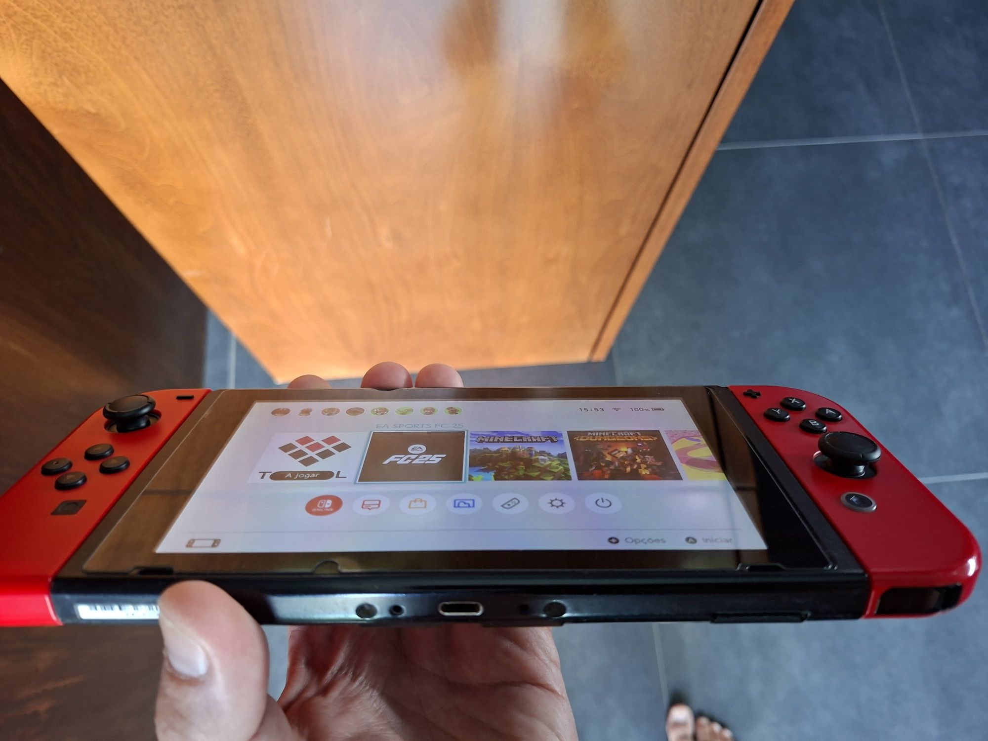 nintendo switch mario edition em excelente estado completa em caixa