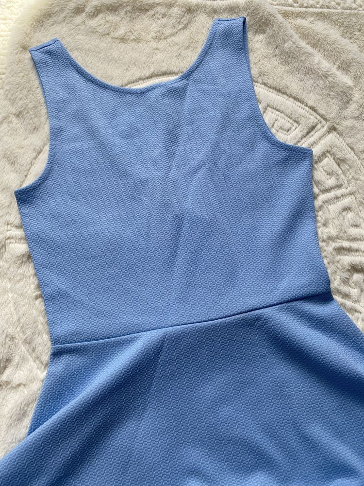 Сукня блакитного кольору H&M