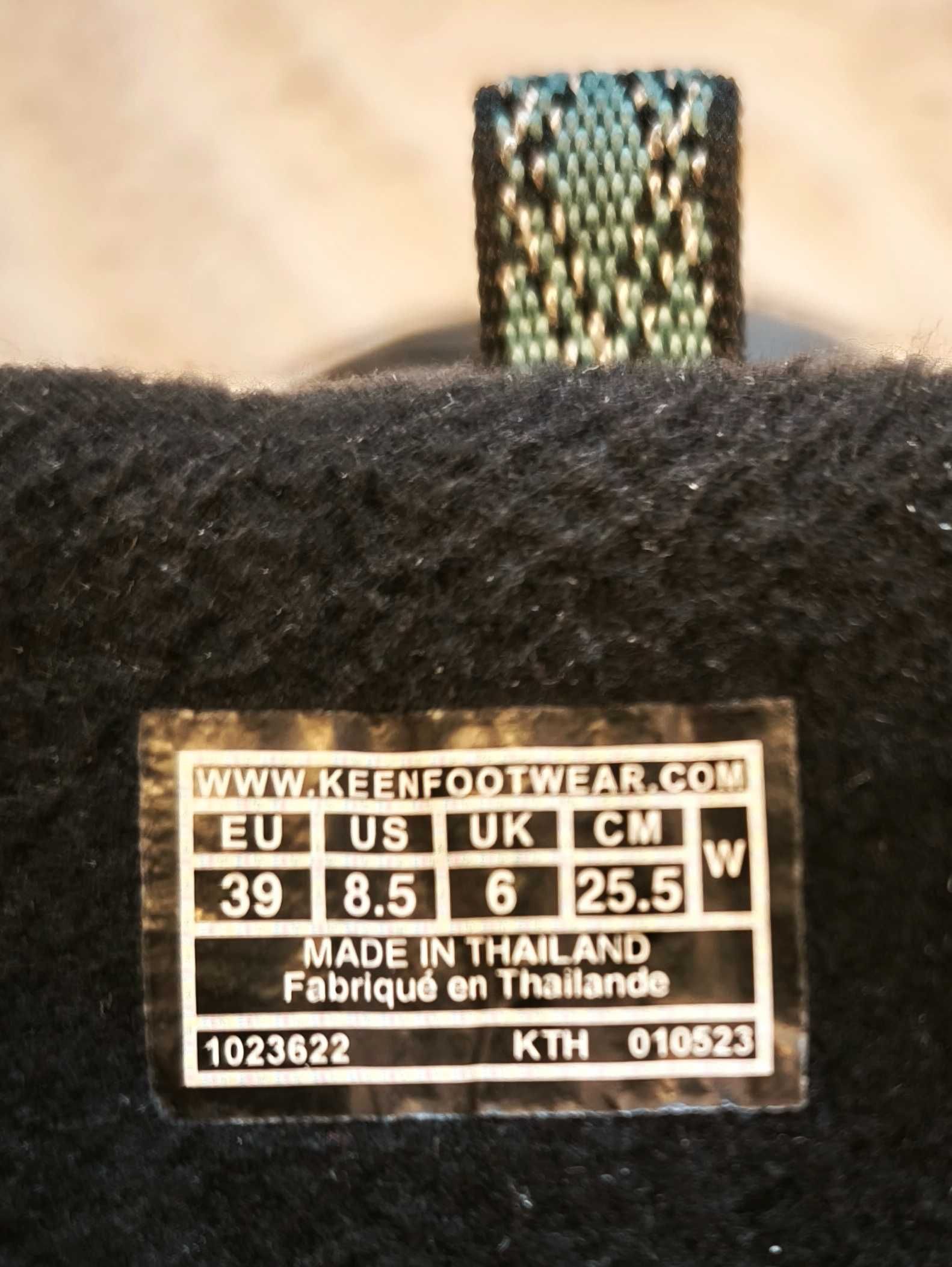 Buty górskie KEEN śniegowce