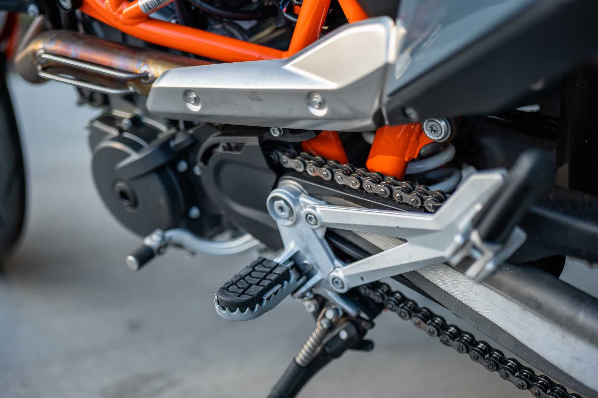 KTM 690 SMC R 2021 Supermoto Supermotard