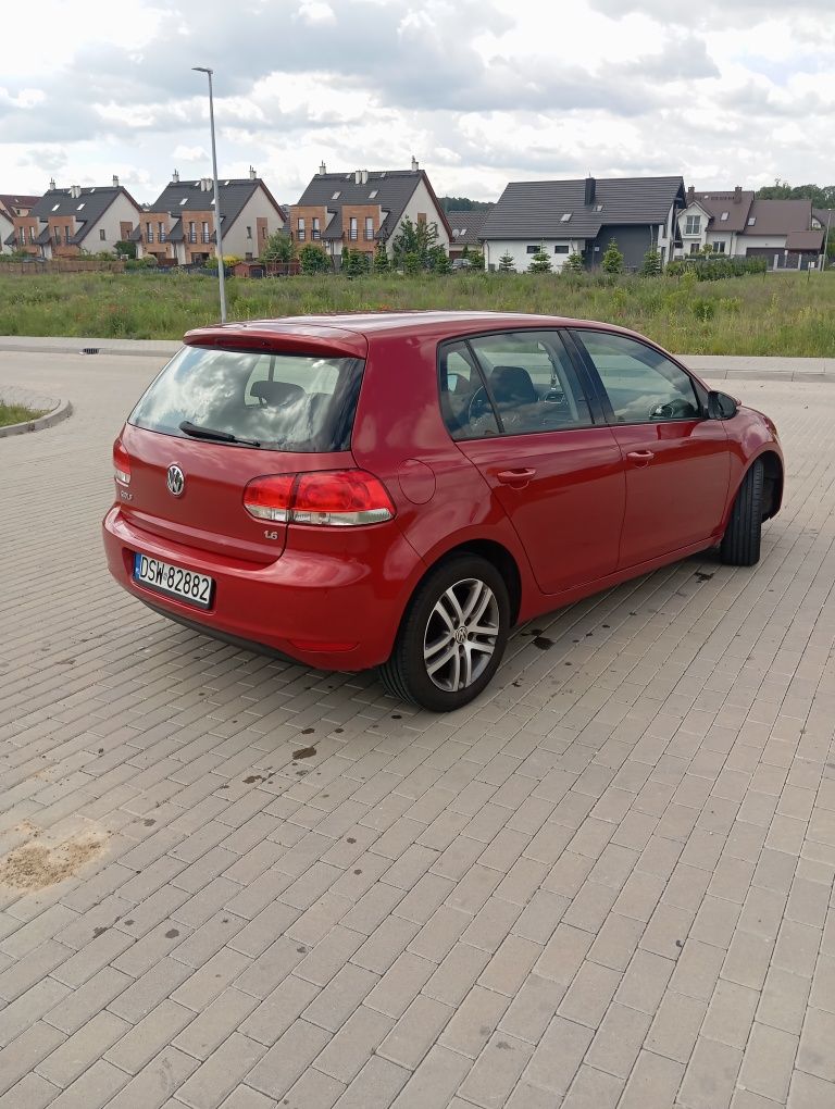Volkswagen Golf 6 1.6 102KM MPI + LPG Klimatronik PDC Tempomat