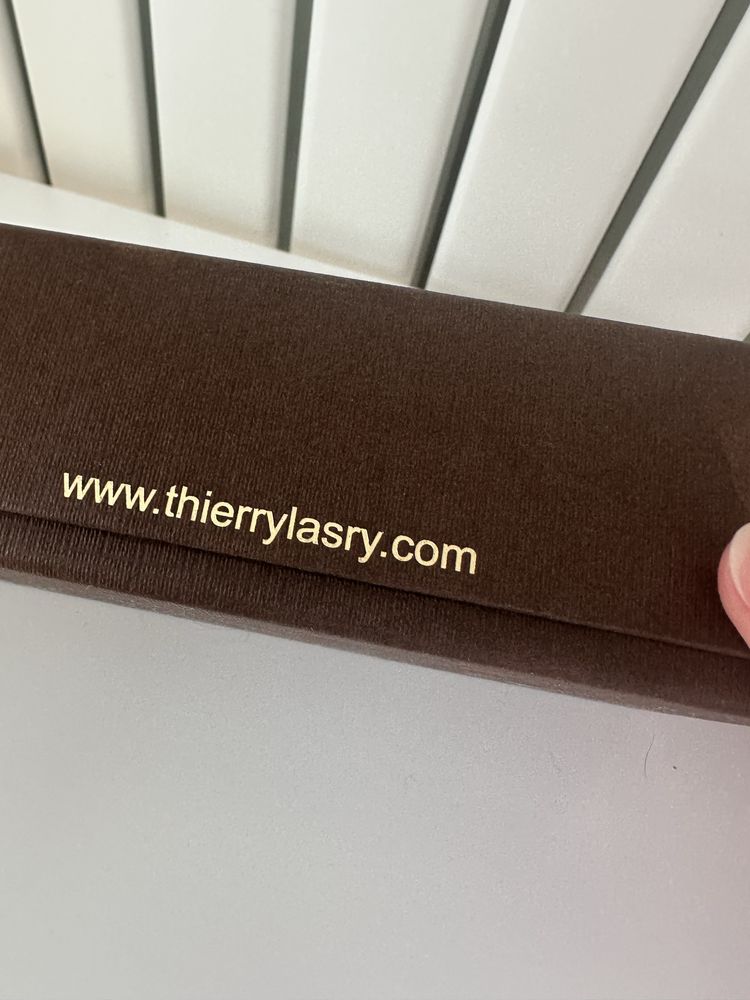 Okulary przeciwsloneczne thierry lasry
