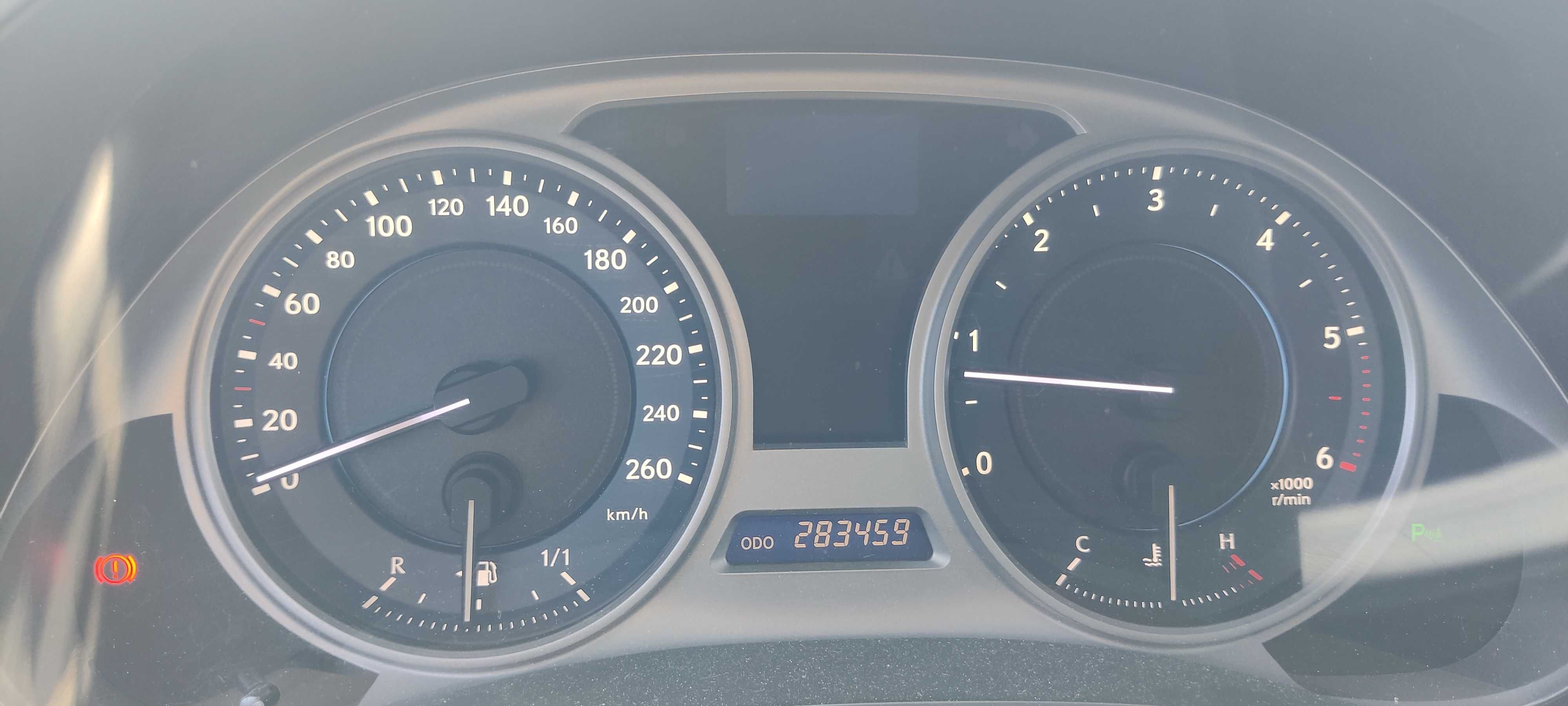 Lexus IS 220D Luxury Full extras