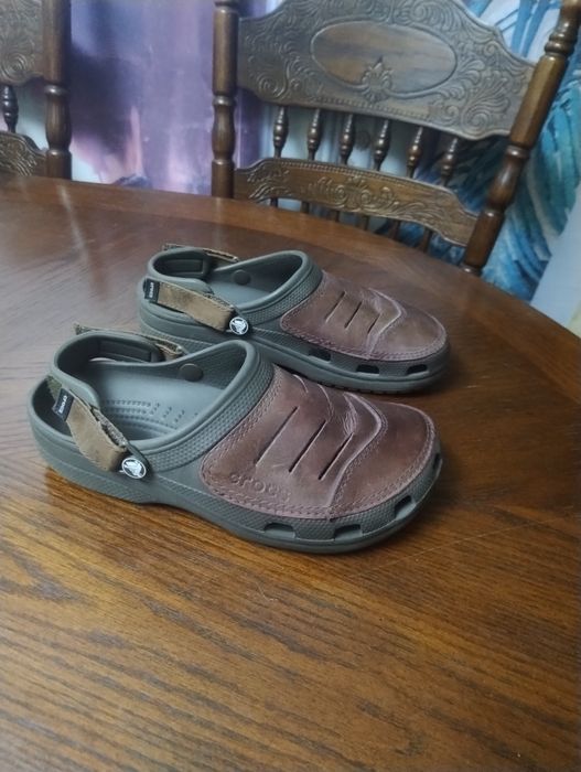 Продам крокси фірми Crocs.