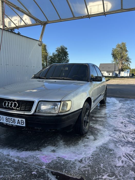 Продам ауді 100 С4