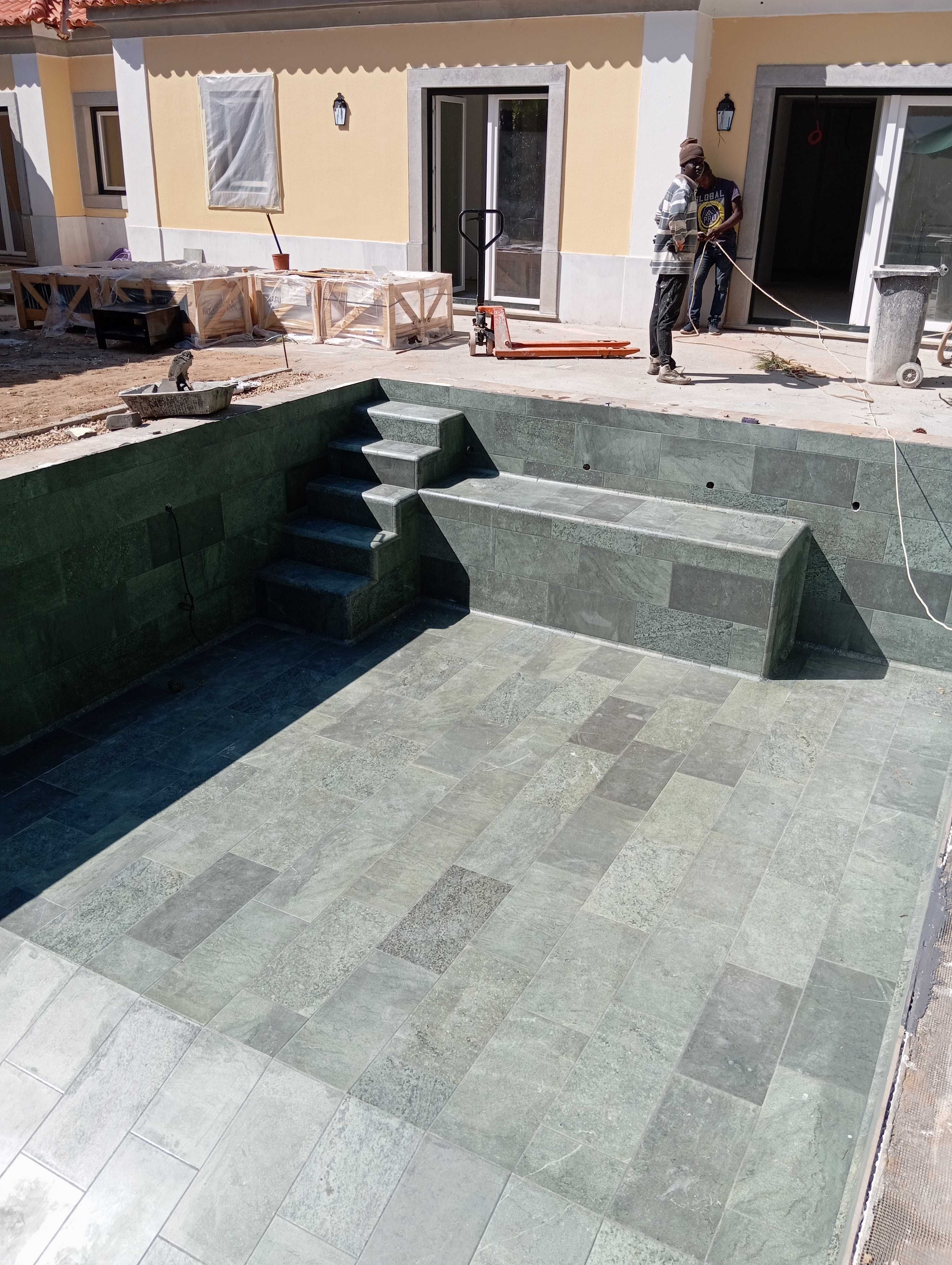 Mestre  de obras de excelência