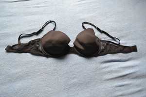 biustonosz Victoria's Secret 38 D/ 85 D