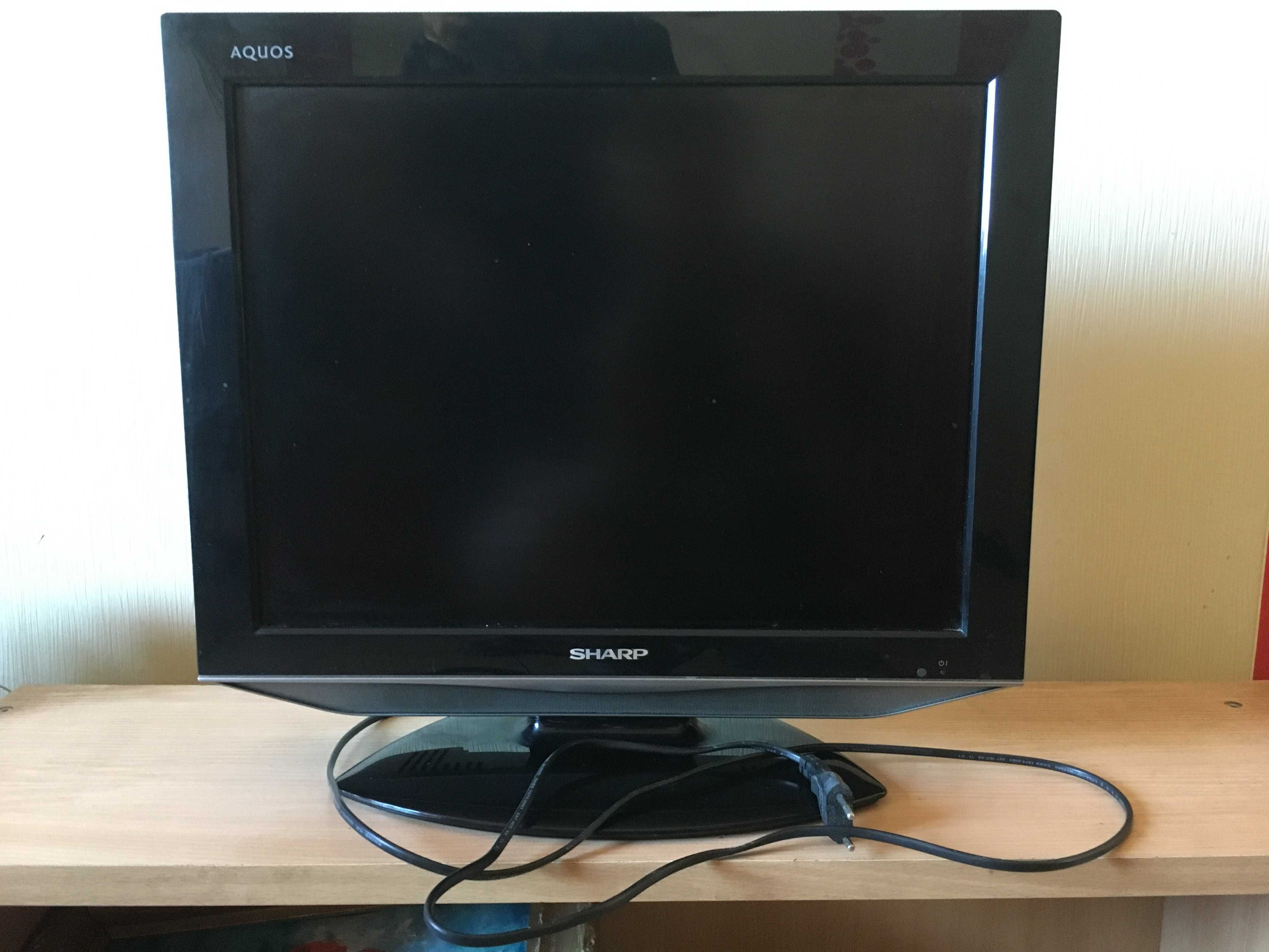 Телевізор Sharp LCD 20 дюймів LC-20S5E-BK