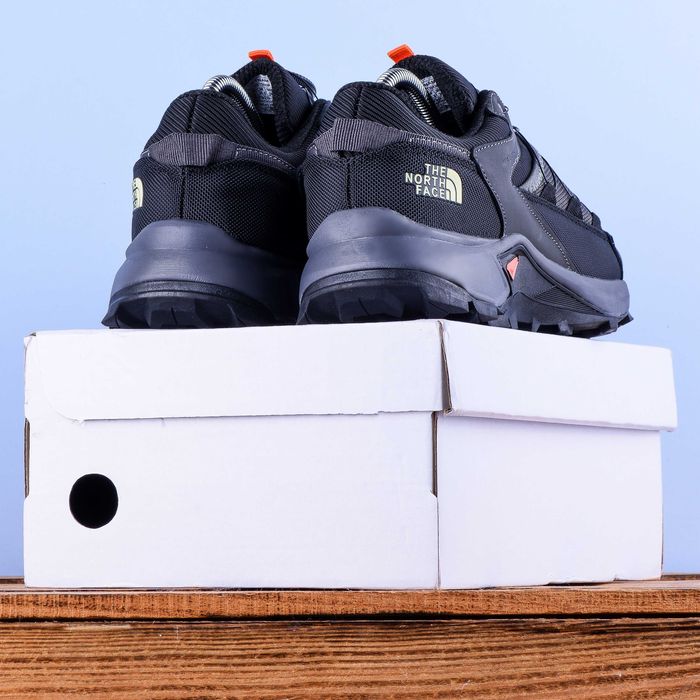 (2128) Термо Зимові The North Face Чоловічі Кросівки чорний з сірим