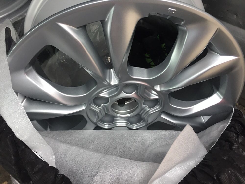 Nowe Oryginalne Felgi Koła Fiat 5x110 7J et40 17 cali 500X okazja