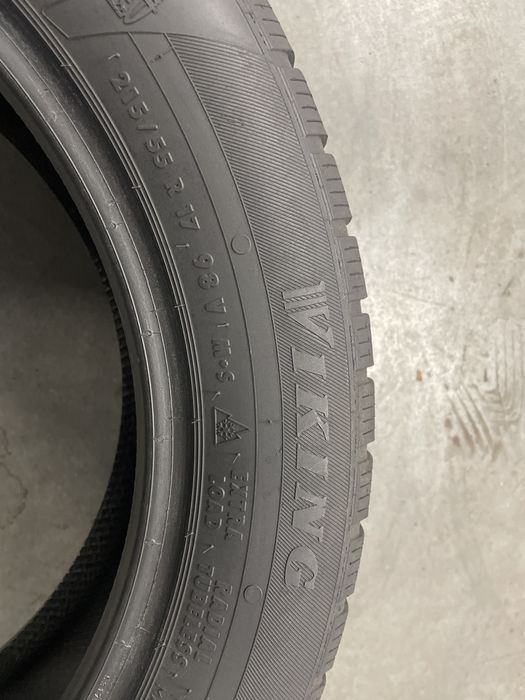 Komplet Opon Zimowych 215/55 R17 Viking