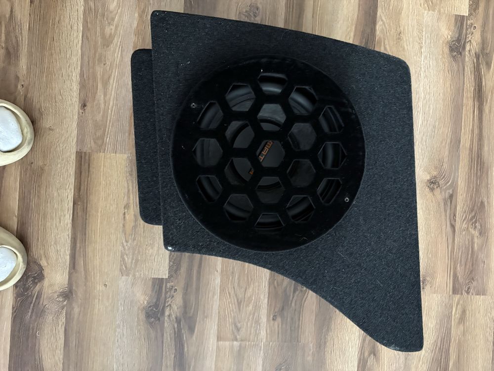 Wzmaczniacz i subwoofer