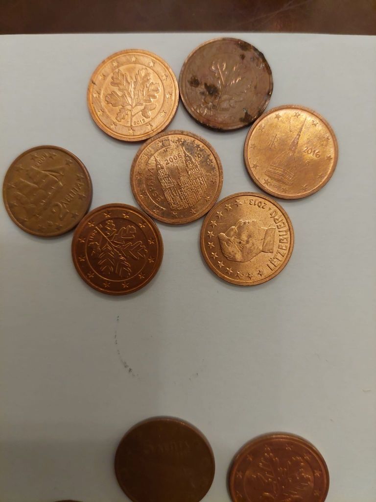Moedas 2€ e outras