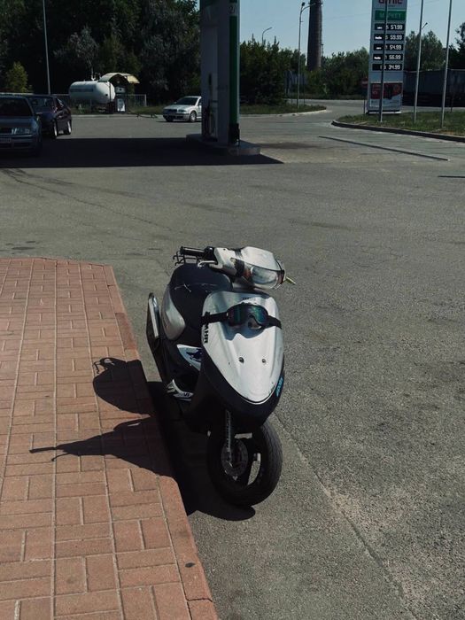 Продам скутер ymaxa jog sa 12