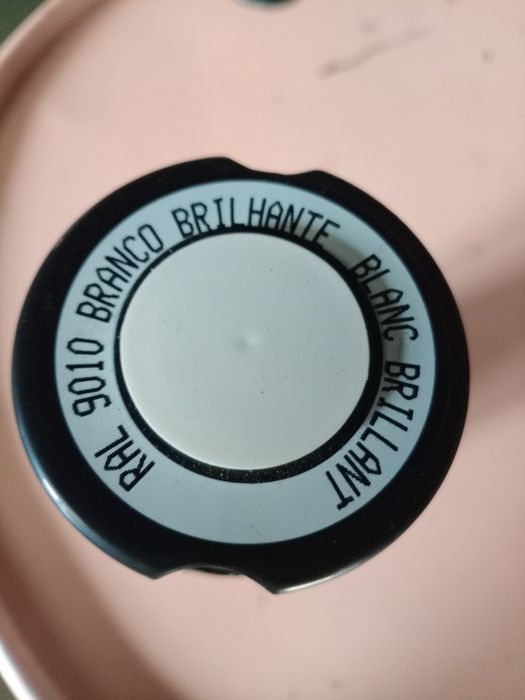 Spray branco brilhante