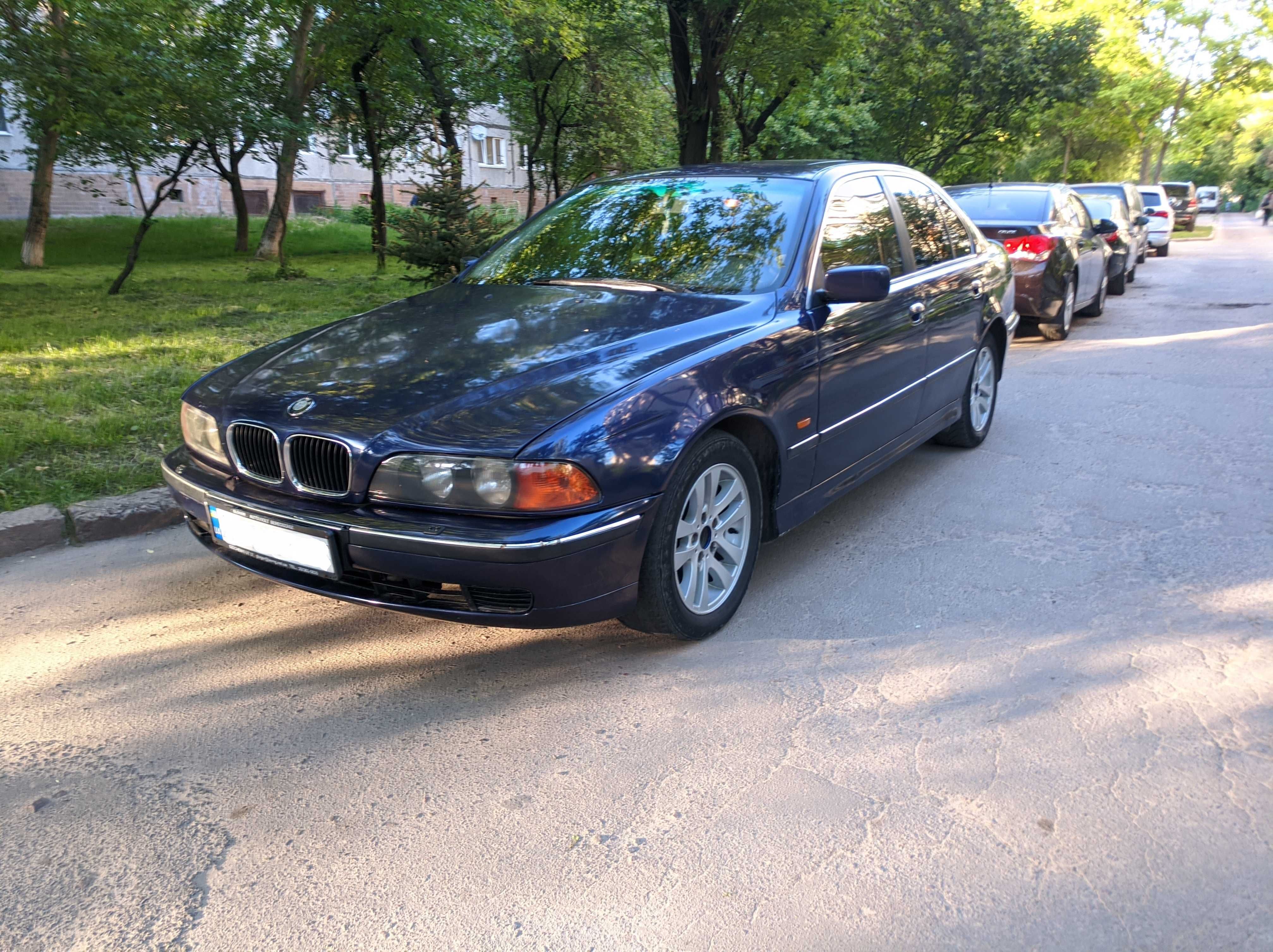 BMW E39 520I Бензин