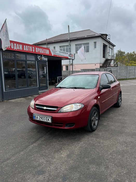 Chevrolet Lacetti 2006 хетчбек 1.4Л бензин