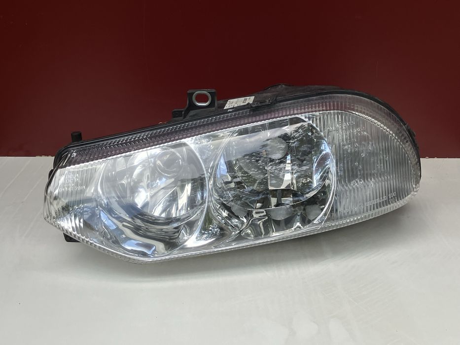 Prawy i lewy reflektor alfa romeo 156 przed lift eu/pl
