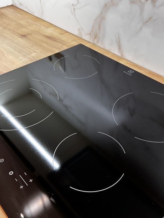 Продам 3-х комнатную в Аркадии с ремонтом .