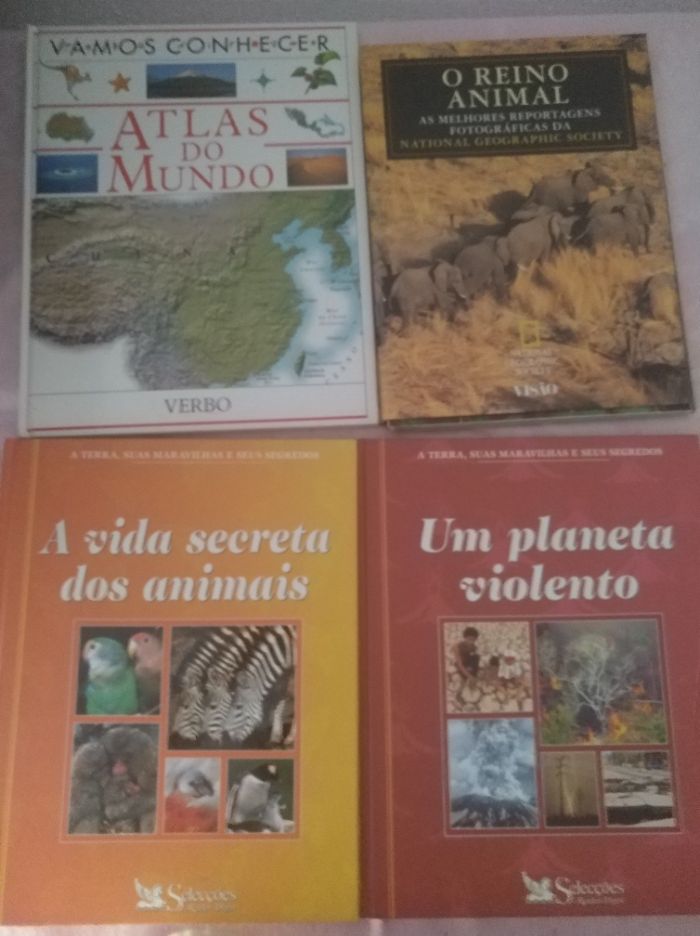 Livros juvenis (áreas Ciências e História)