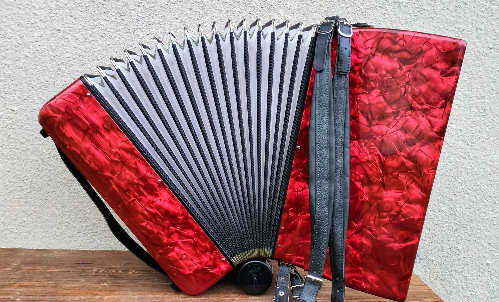 Akordeon Hohner Student 72 basy - jak nowy !
