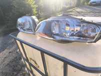 Reflektory lampy przód Audi A4 B7