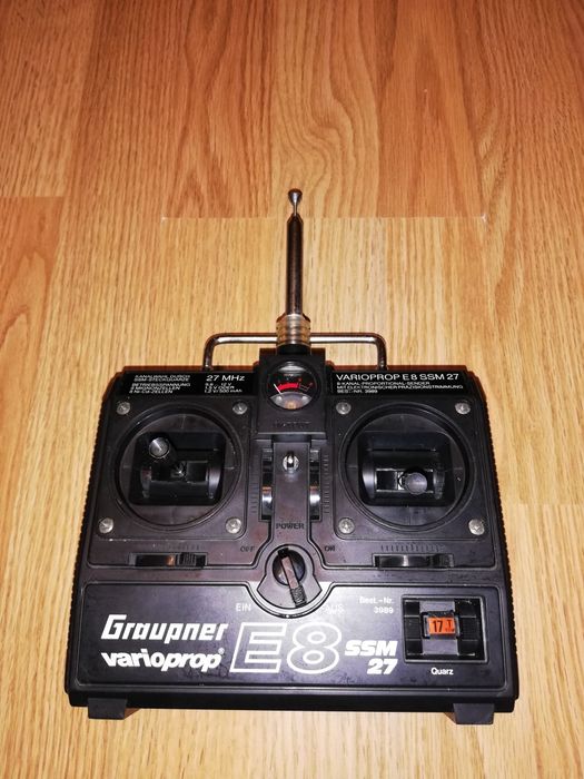 Graupner vario prop E8 aparatura nadajnik