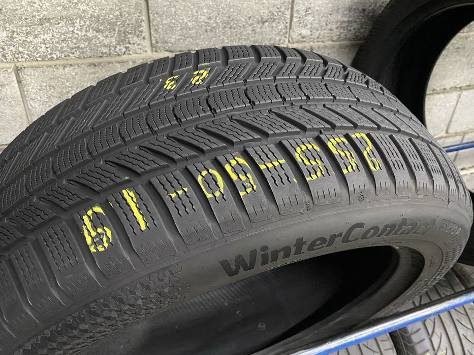Зимові шини 255/50 R19 (109V) CONTINENTAL