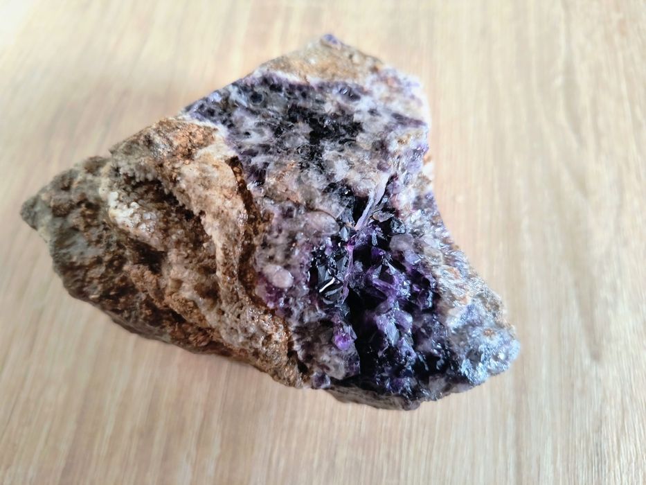 Kamień szlachetny, Ametyst.