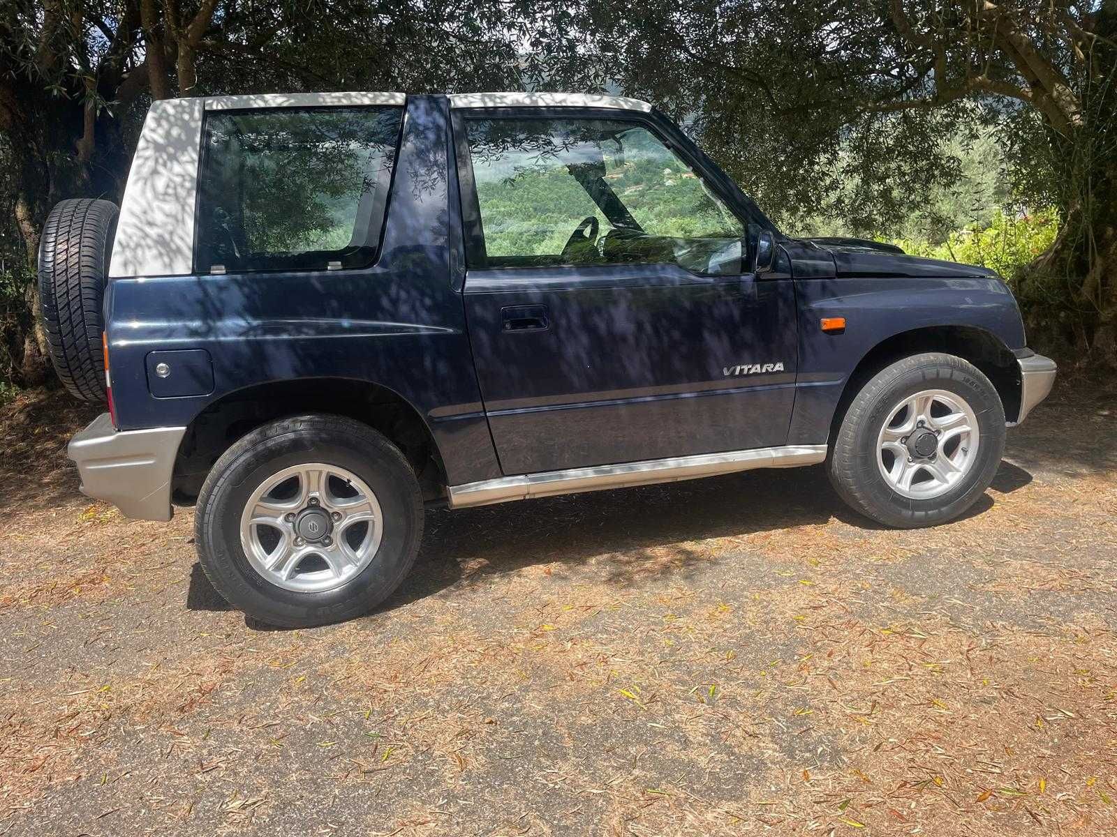 4x4 jeep Suzuki vitara hard top