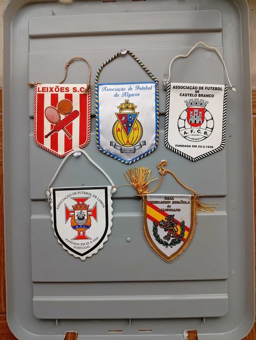 Galhardetes colecionáveis