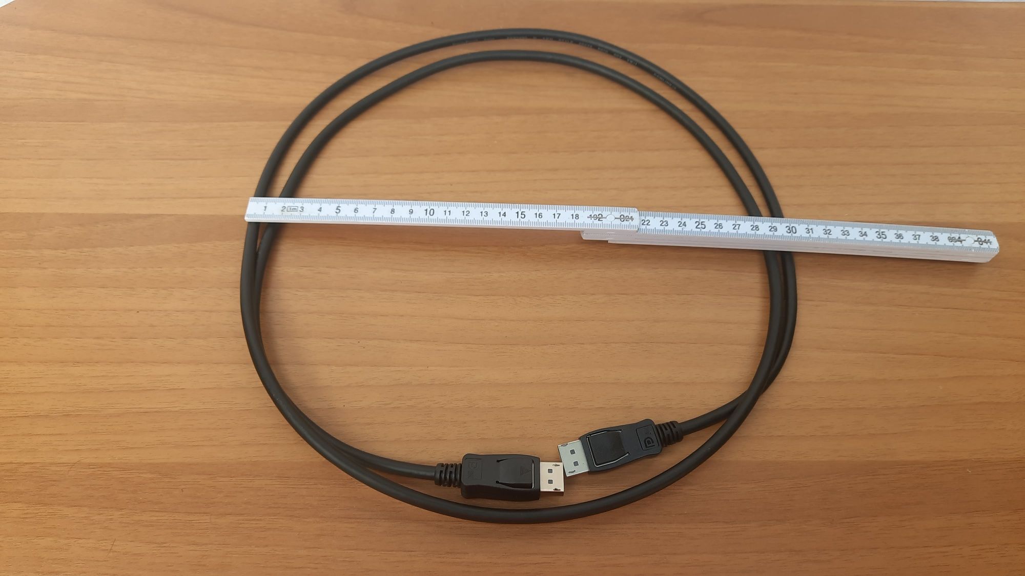 Dp8k DisplayPort  1.8 м — інтерфейсний кабель