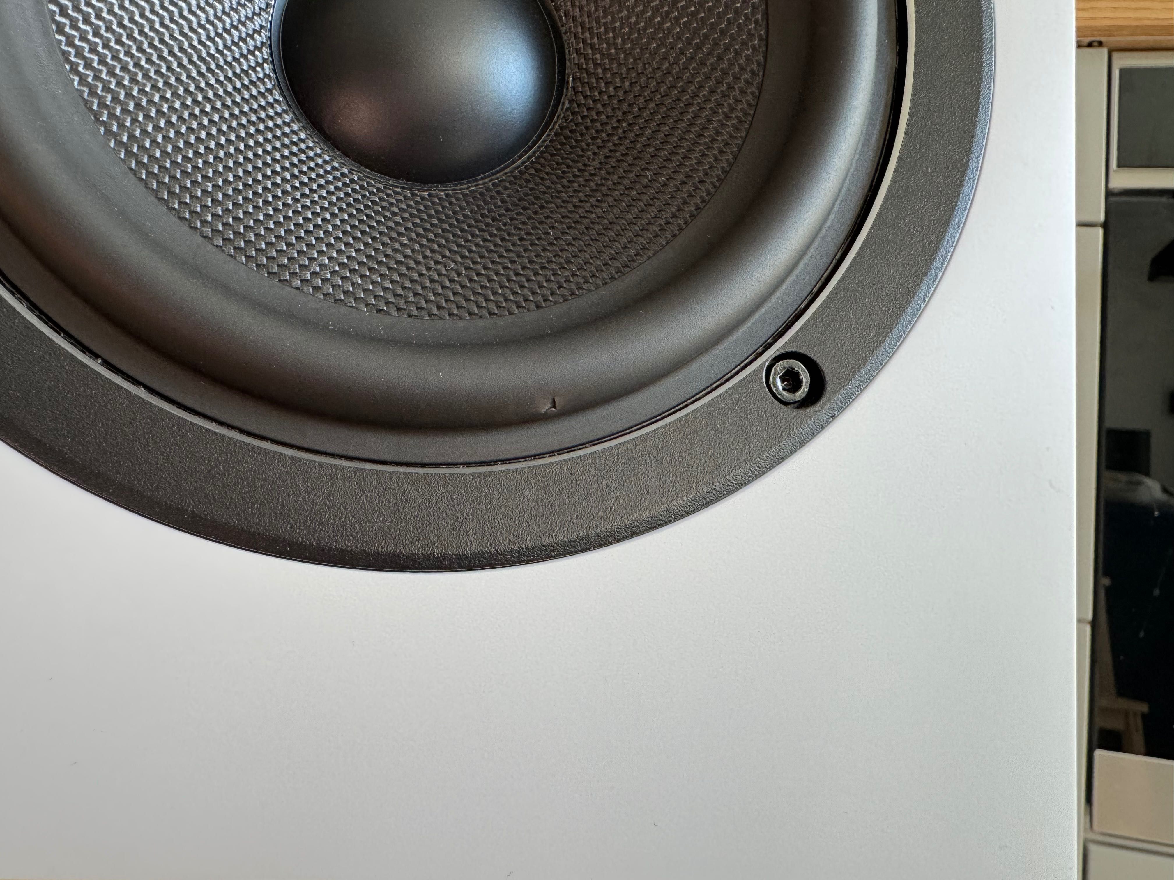 Kolumny podstawkowe Elac Debut Reference B6 DBR62