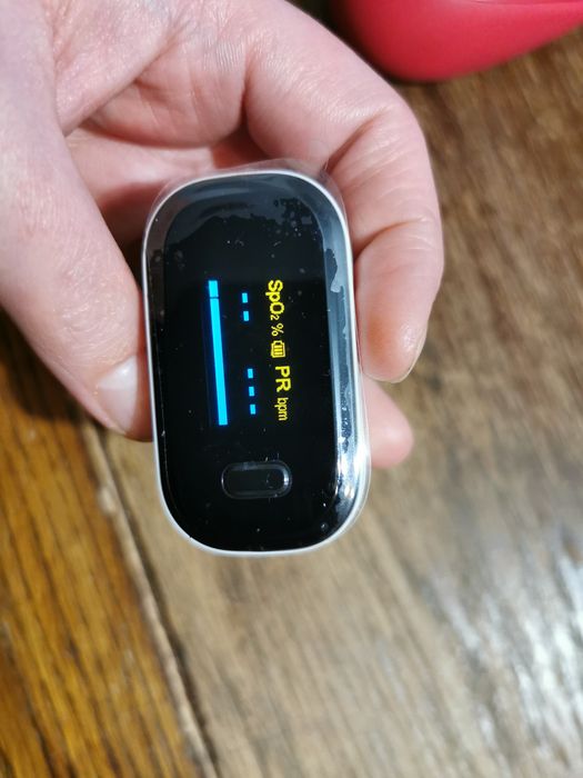 Pulsoksymetr  napalcowy medyczny