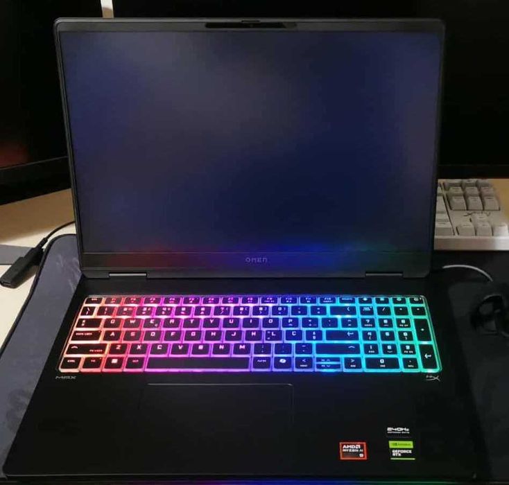 Omen Max 16 AMD Ryzen AI 9, NVIDIA RTX 5080, 32 GB RAM, 3-Year Warranty64584561092354122