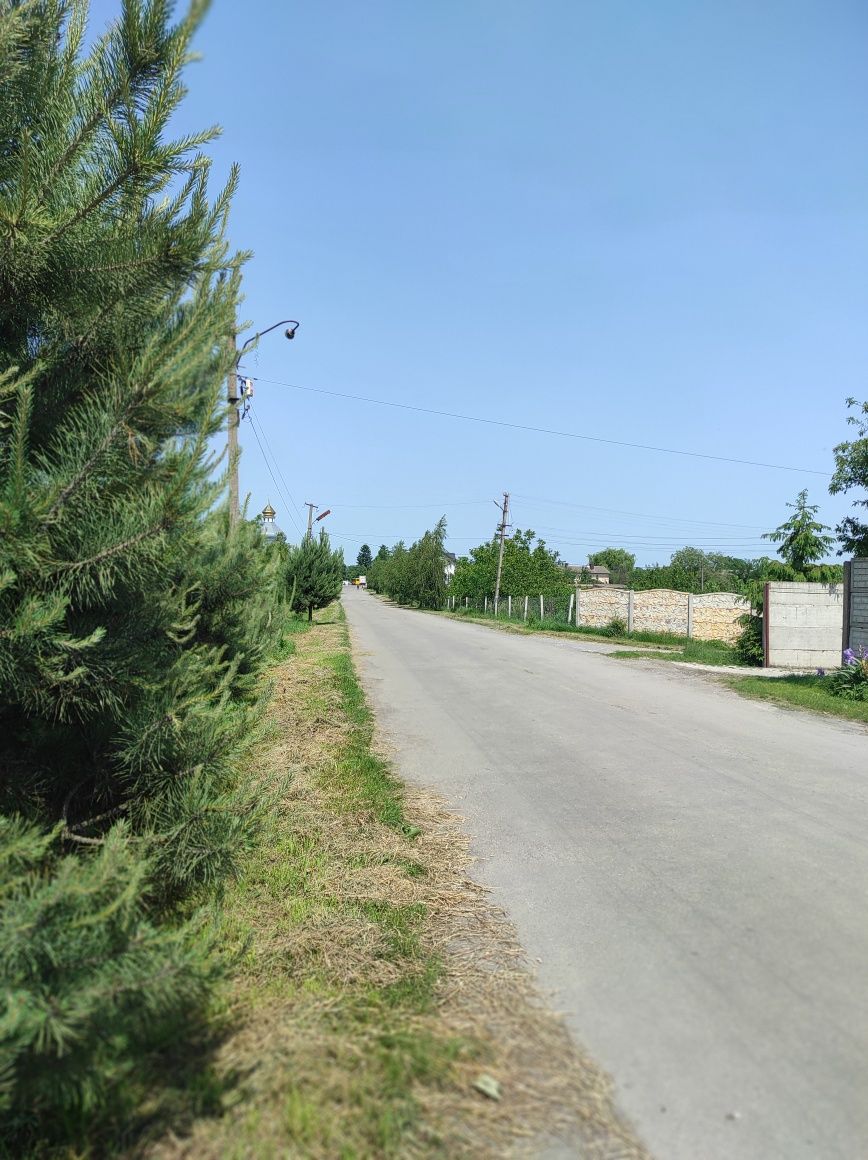 Продам котедж в Вересневому