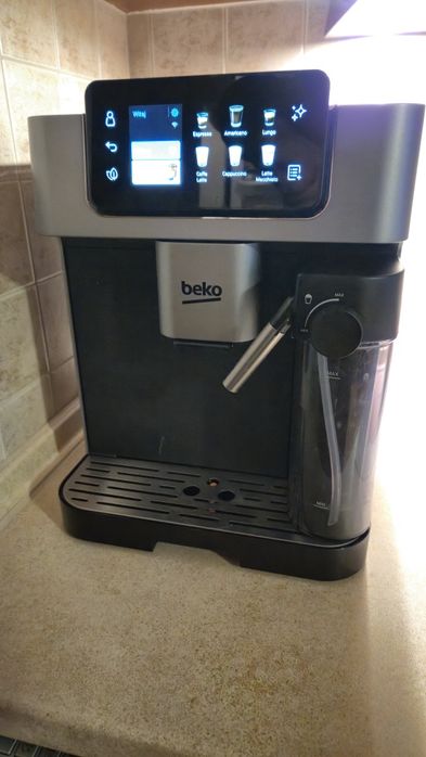 Ekspres BEKO CaffeExperto Czarny