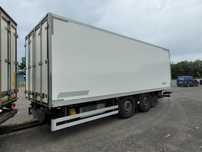 Wielton PC IGLOOCAR  Wielton Iglocar Carrier Tandem Przejazdowy Izoterma