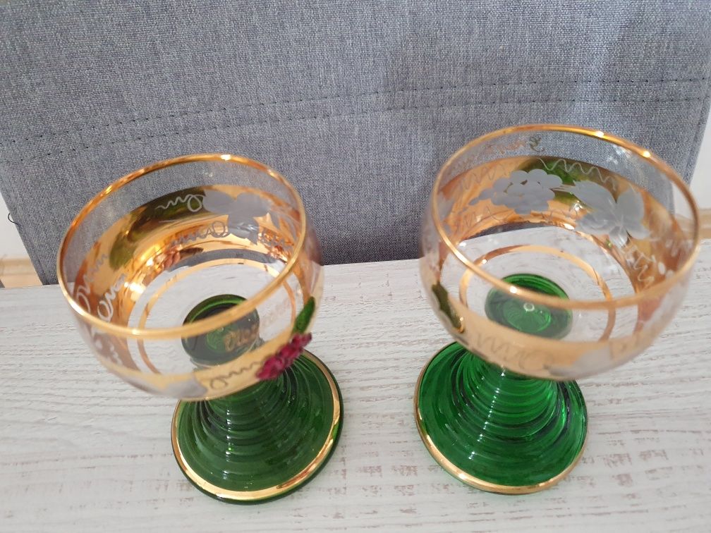 Kieliszki zielone szkło zdobienie 3D