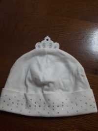 Jamiks śliczna czapeczka dla noworodka z koroną i cekinami