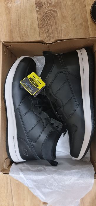 Skechers взуття чоловіче
21759
4 999
Черевики Delson -
Ralcon
Колір