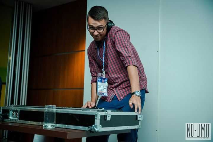 Dj Września - profesjonalna oprawa muzyczna