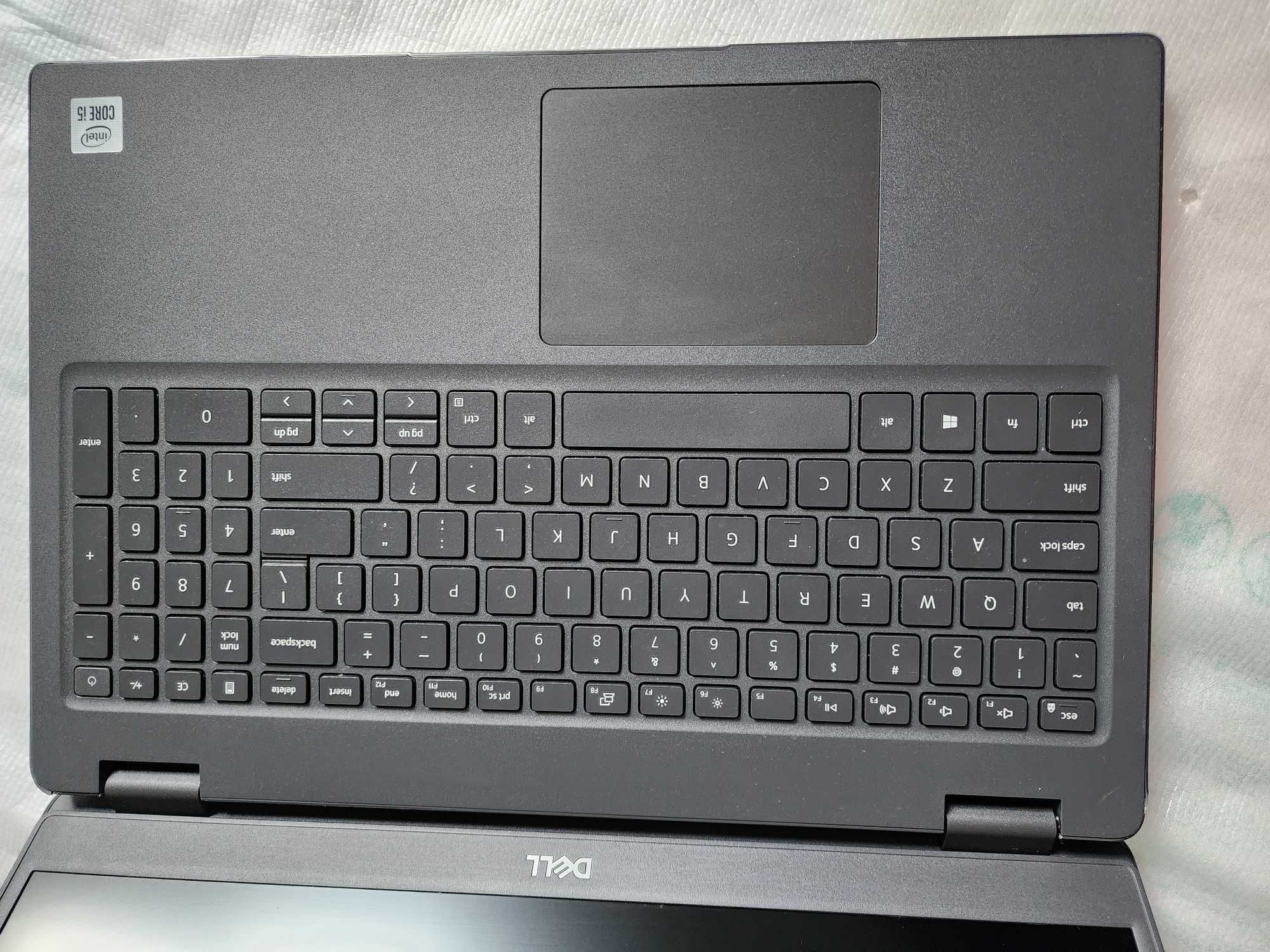 Dell Latitude 3510 15.6" FHD i5-10210U/8GB/256/Win11